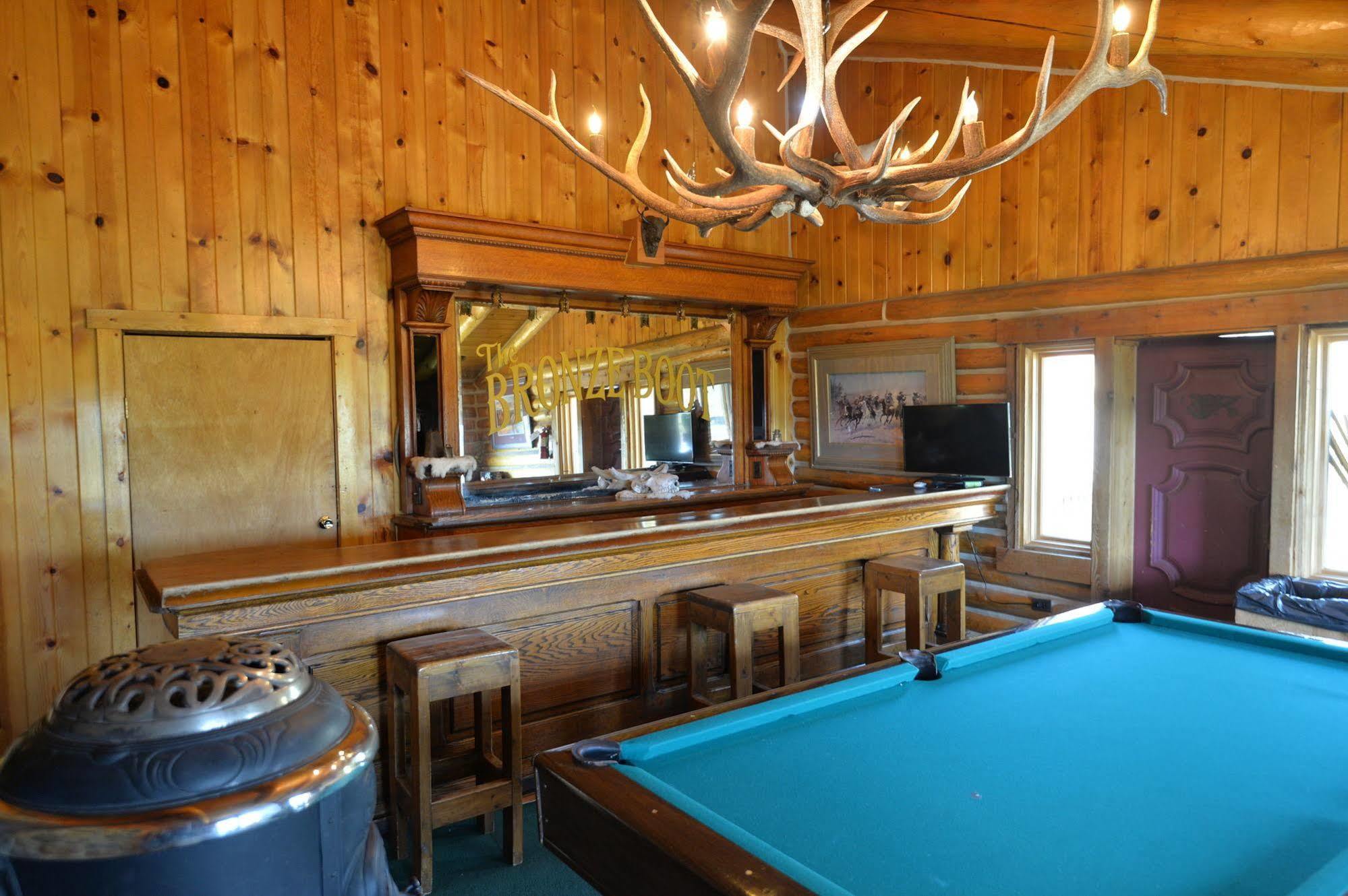 Heart Six Ranch *